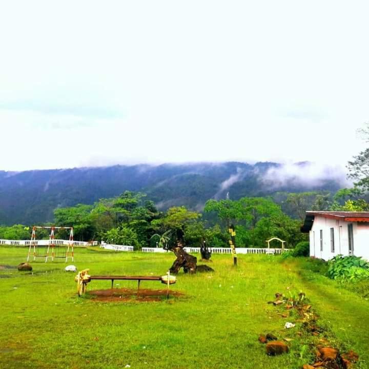 Jaintia Hill Resort Latu Bagian luar foto